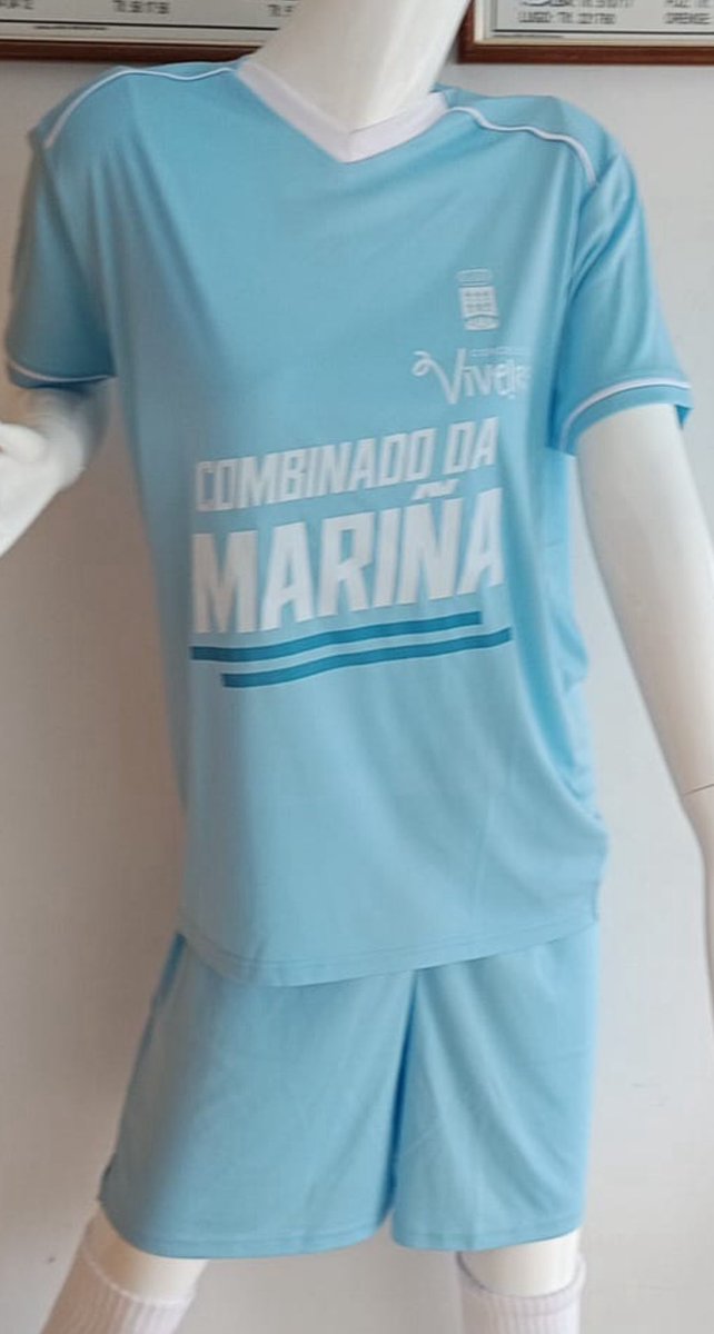Recuerda que mañana sábado podrás disfrutar del encuentro entre el 

CD LUGO SAD 🆚 COMBINADO DA MARIÑA LUCENSE

Y si participas en el SORTEO durante el partido, te podrás llevar una equipación completa como ésta!!

#TerceraRFEF #alaviveiriño #viveirocf