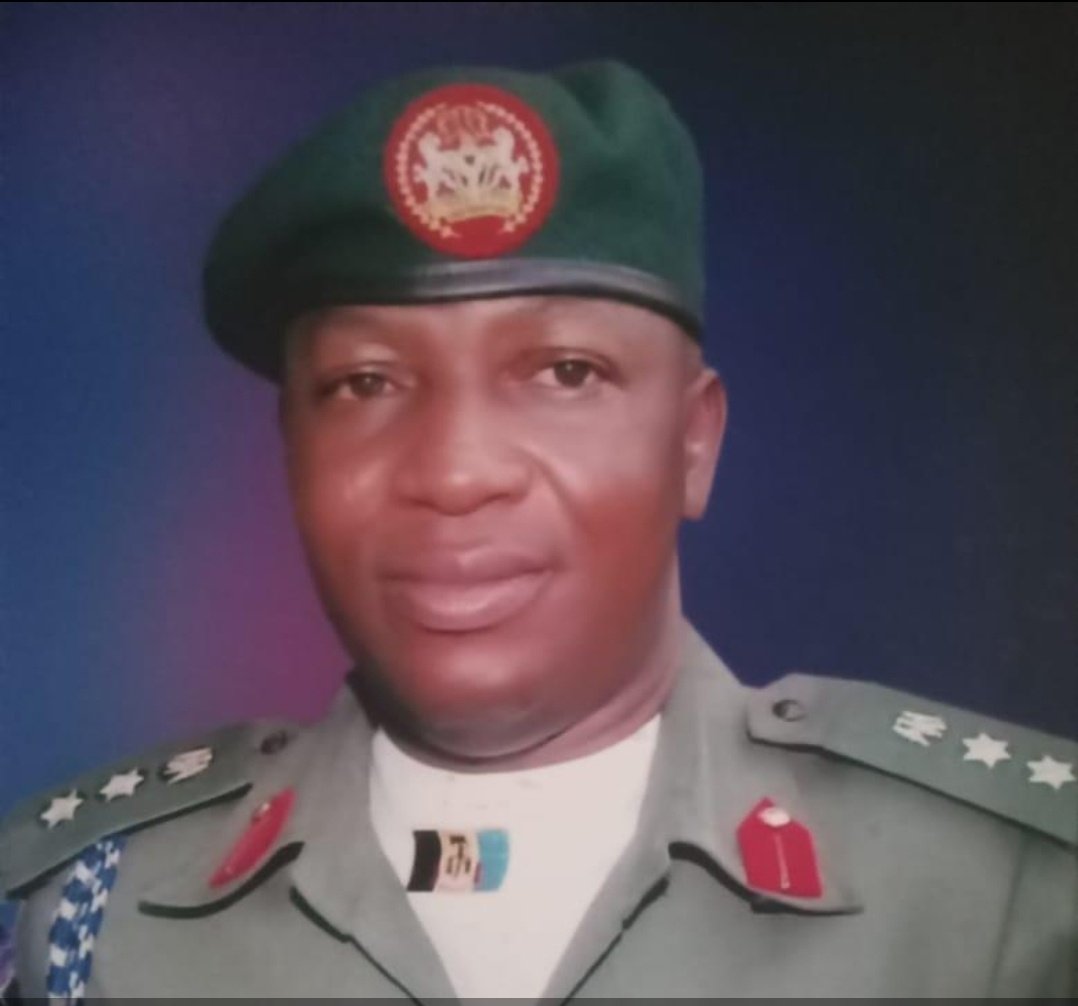 DefenceTimesNG1's tweet image. 🕊️ It is with a heavy heart that we mourn the passing of our dear friend, brother, father, course mate and legal advisor to Course DRC 4/93 —Colonel ON Taiwo (Rtd) Esq.
His wisdom, loyalty, and friendship touched many lives.
Thank you for your service, sir. #RiPON_Taiwo.