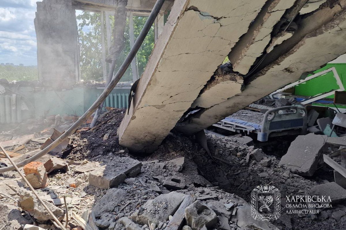 Russia struck a tuberculosis hospital in Kharkiv with an aerial bomb. Twelve people were injured, including a 12-year-old girl. One fatality has been reported, but this info is yet to be confirmed. Rescue efforts continue — three more people may still be under the rubble.