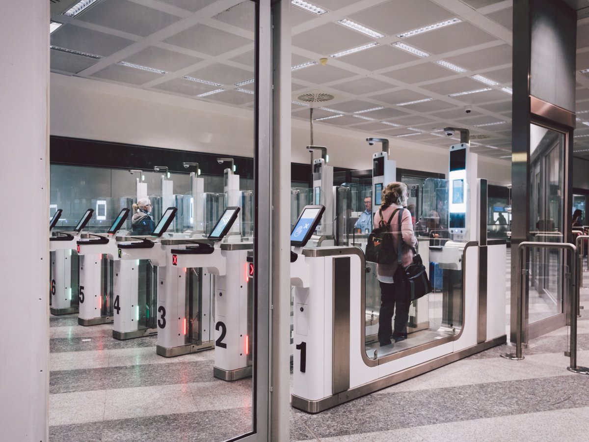 WTTC's tweet image. Will tighter rules for global mobility make international travel harder?
๐ฃ๏ธ Explore WTTC Member and @VFSGlobal Founder & CEO Zubin Karkaria's take ๐ bit.ly/3TLgcXf
#WTTC #GlobalMobility