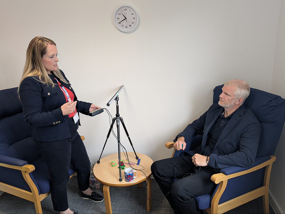 CombatStress's tweet image. This week, we welcomed Minister for Veterans and People, @AlistairCarns MP to our England Central Treatment Hub to meet with veterans who have undergone treatment, see our treatment centre first-hand and learn more about how the specialist treatment and support we provide has…