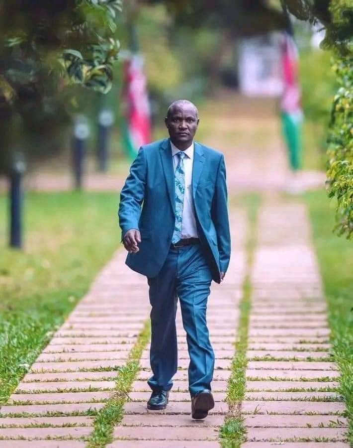 John Mbadi is proof that talking is cheap.Sugar coated manifesto from both parties,ODM and UDA before election.
After all yapping.The two cohorts joined their manifesto and agreed Education is the only thing they can sacrifice to avoid budged overbulge.
A group of baboons