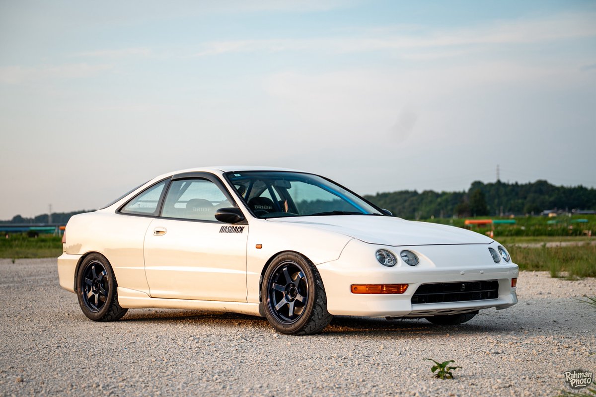 突然ですが角目から丸目後期にフェイススワップしました
これからこの顔をベースにいじっていきます🙂
それにしても丸目4灯可愛い🫶