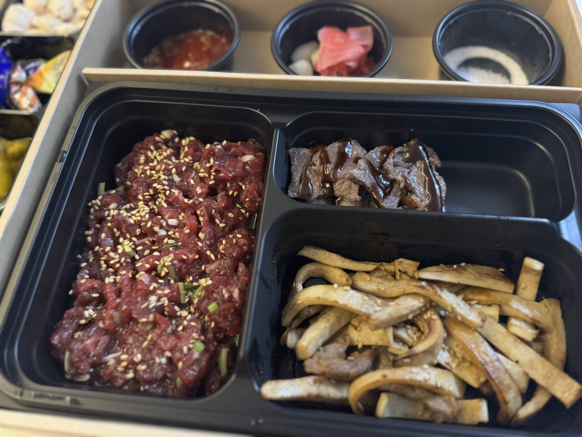 input_Do's tweet image. 오늘 지짜 맛잇다……

다들 맛저 해여!