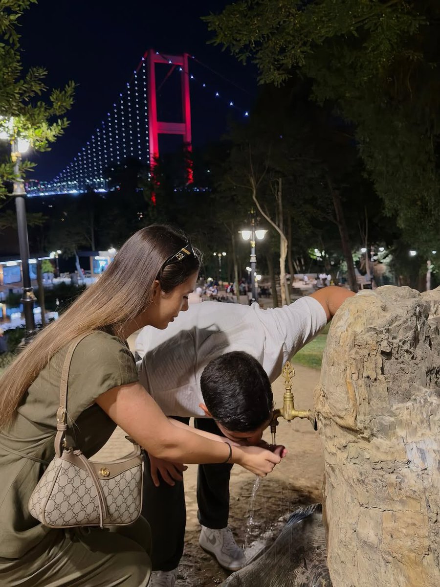 O su şimdi bal gibidir