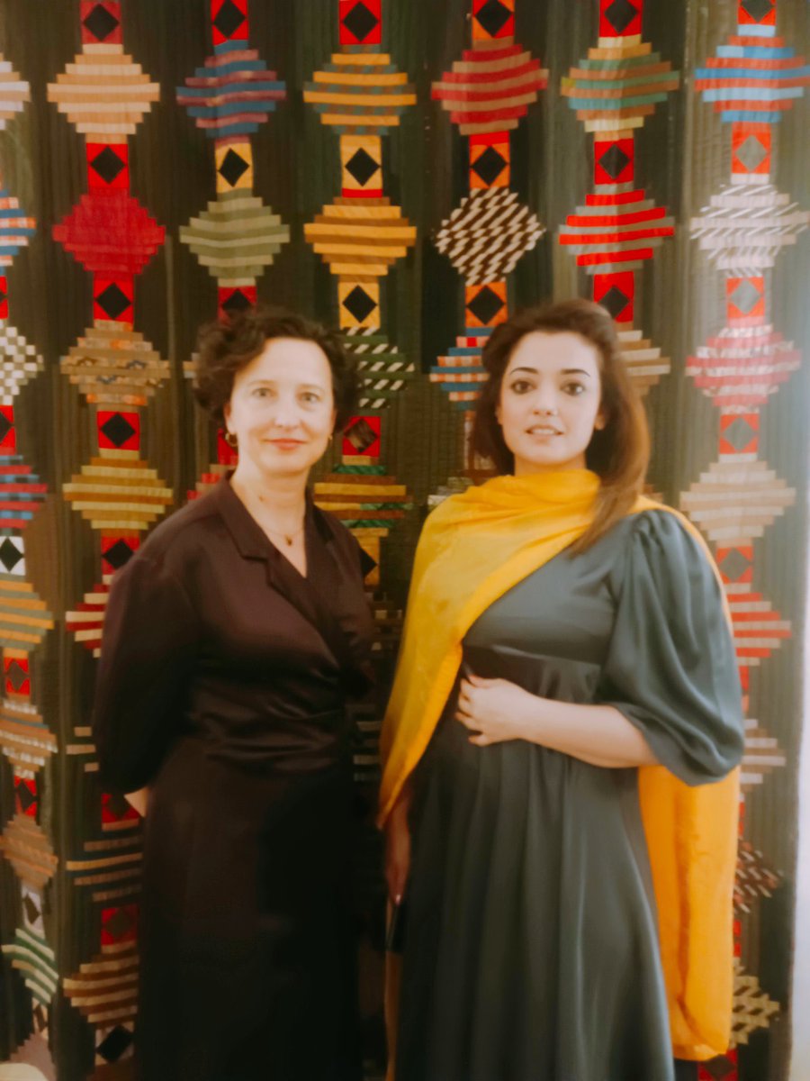 sumrkhan1's tweet image. Seasoned diplomat and a key state department official, Elizabeth Horst appointed as Acting US ambassador to #Pakistan
Elizabeth also had started her diplomatic career in Pakistan 20 years ago...
