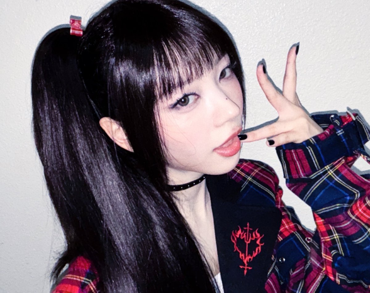 mokaspic's tweet image. today&apos;s inspo is yumeko