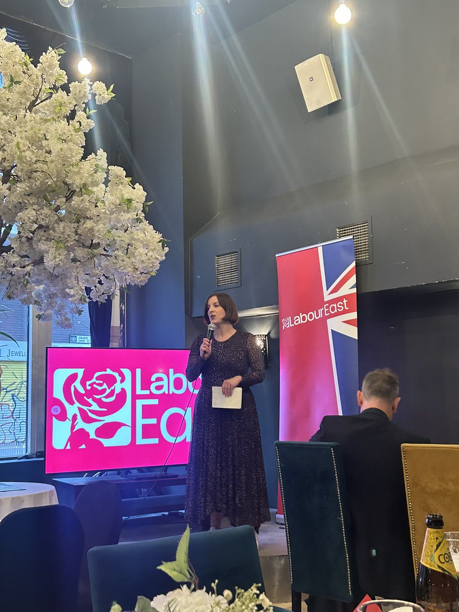 BasitMahmood91's tweet image. A fantastic Labour East fundraising dinner last night with a keynote speech from Secretary of State for Education Bridget Phillipson!