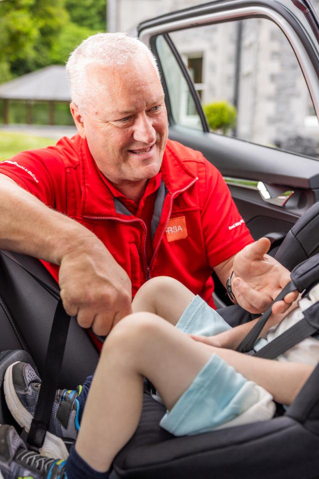 meathcoco's tweet image. Did you know it’s the law that all children under 150cms or 36kgs must use a child car seat appropriate to their weight and height?
The RSA’s 'Check it Fits' service will be returning to Meath in August and will be visiting the following locations:
📅 Smyth's Toys, Navan…