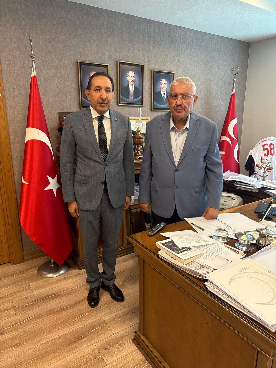 İl Başkanımız Sn. Mahmut Güneş, MHP Teşkilat İşlerinden Sorumlu Genel Başkan Yardımcımız Sn. Prof. Dr. Edip Semih Yalçın’ı makamında ziyaret etti. Genel Başkan Yardımcımız, tüm Şanlıurfalı hemşehrilerimize ve teşkilatlarımıza selamlarını iletti.
<a href="/dbdevletbahceli/">Devlet Bahçeli</a>  <a href="/E_SemihYalcin/">E. Semih Yalçın</a>