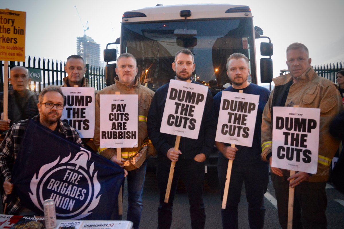 strike_map's tweet photo. SHUT IT DOWN 2

Five sites, one day. Not a wheel turned. 

Victory to the Brum Bin workers. 

#Megapickets work, pass it on. 

#StrikeMap https://t.co/F34htqbHMZ