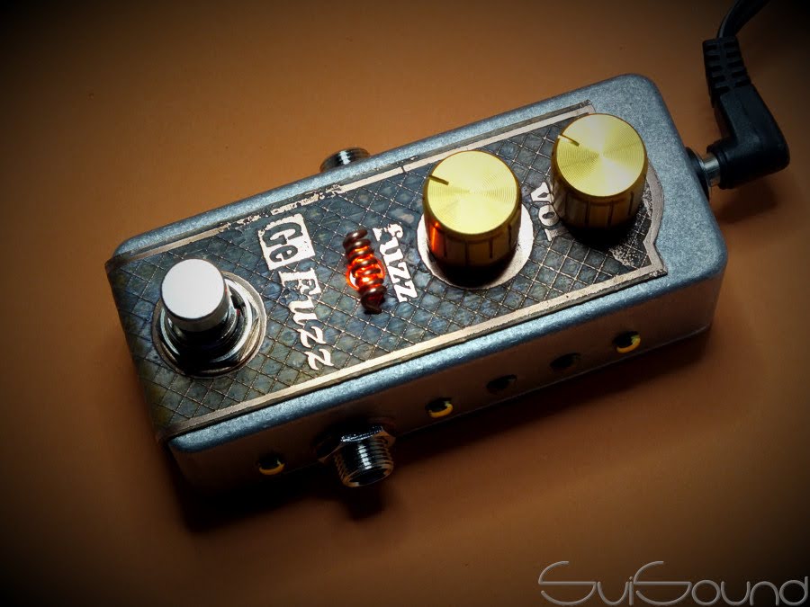 svisound's tweet image. Germanium #fuzz #GeFuzz #rare edition. Unique tone from #steampunk box!