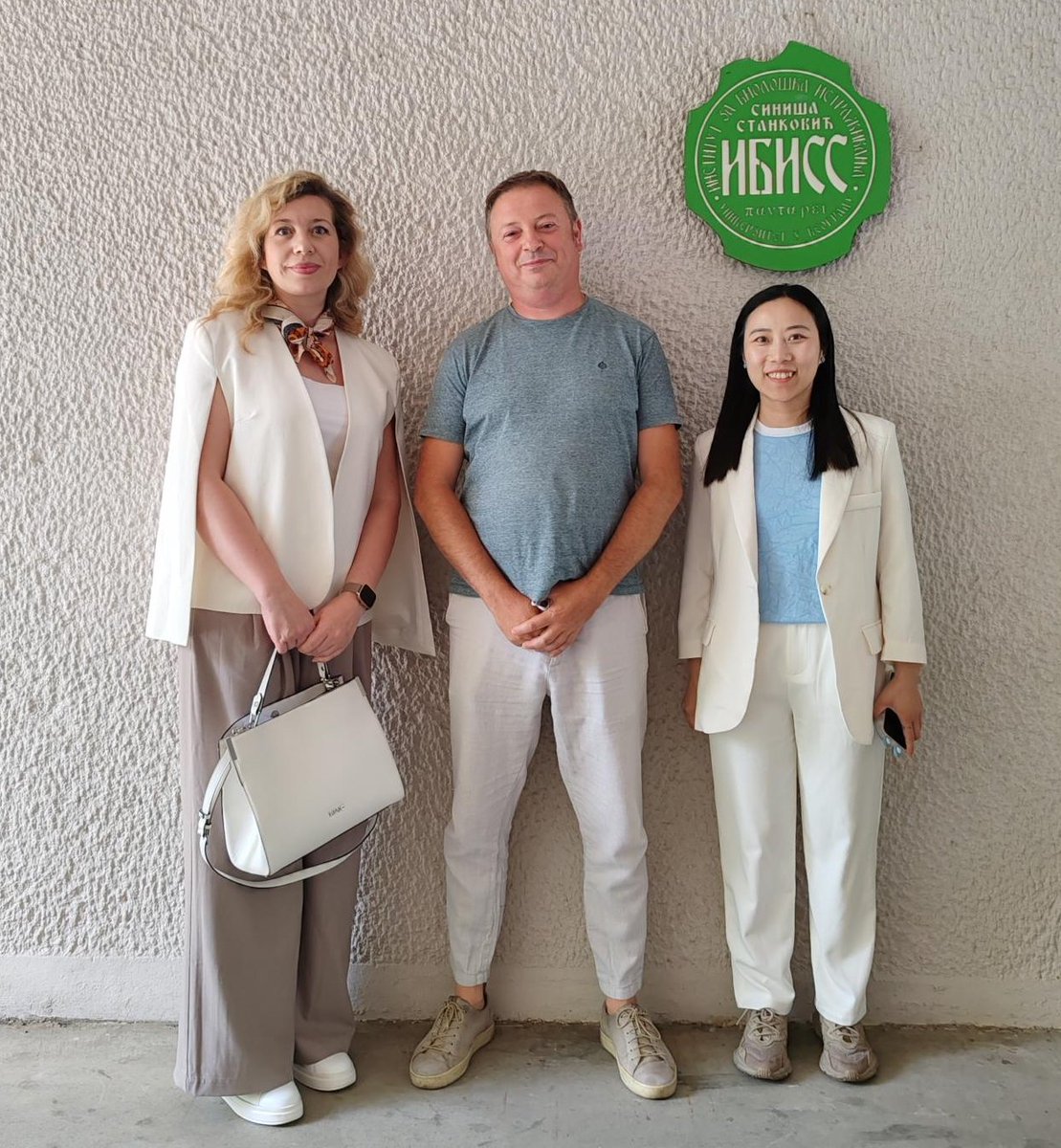 Biomol_MDPI's tweet image. It was a pleasure meeting with Dr. Branislav Šiler 🇷🇸, Biomolecules Topical Advisory Panel Member, at the Institute for Biological Research "Siniša Stanković".
Maja & Evangeline from our team discussed open access 📖, collaboration, and exciting future plans for the journal!