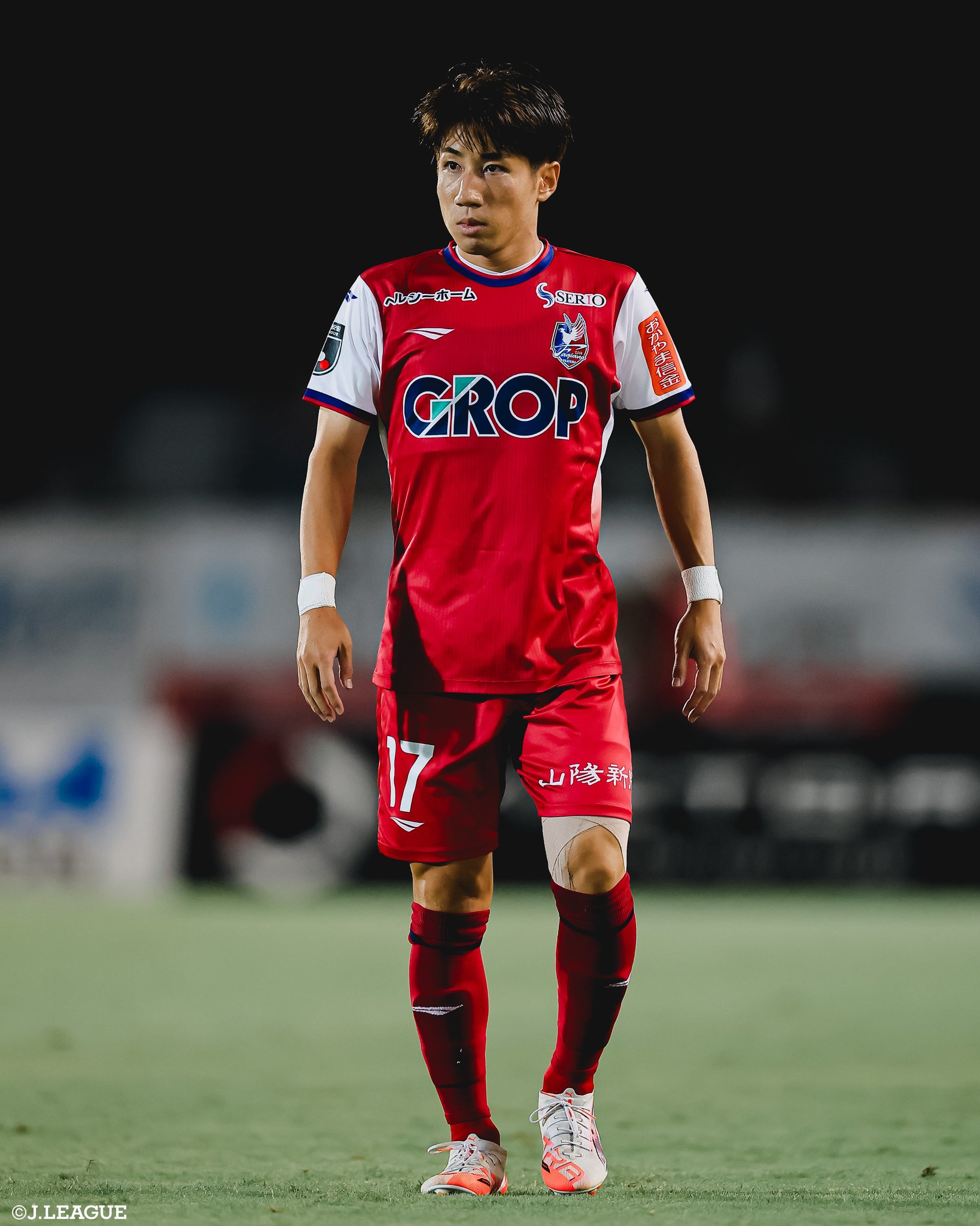 ファジアーノ岡山　2025ユニフォーム　17番　末吉塁 ファジアーノ岡山 2025ユニフォーム 17番 末吉塁 - メルカリ