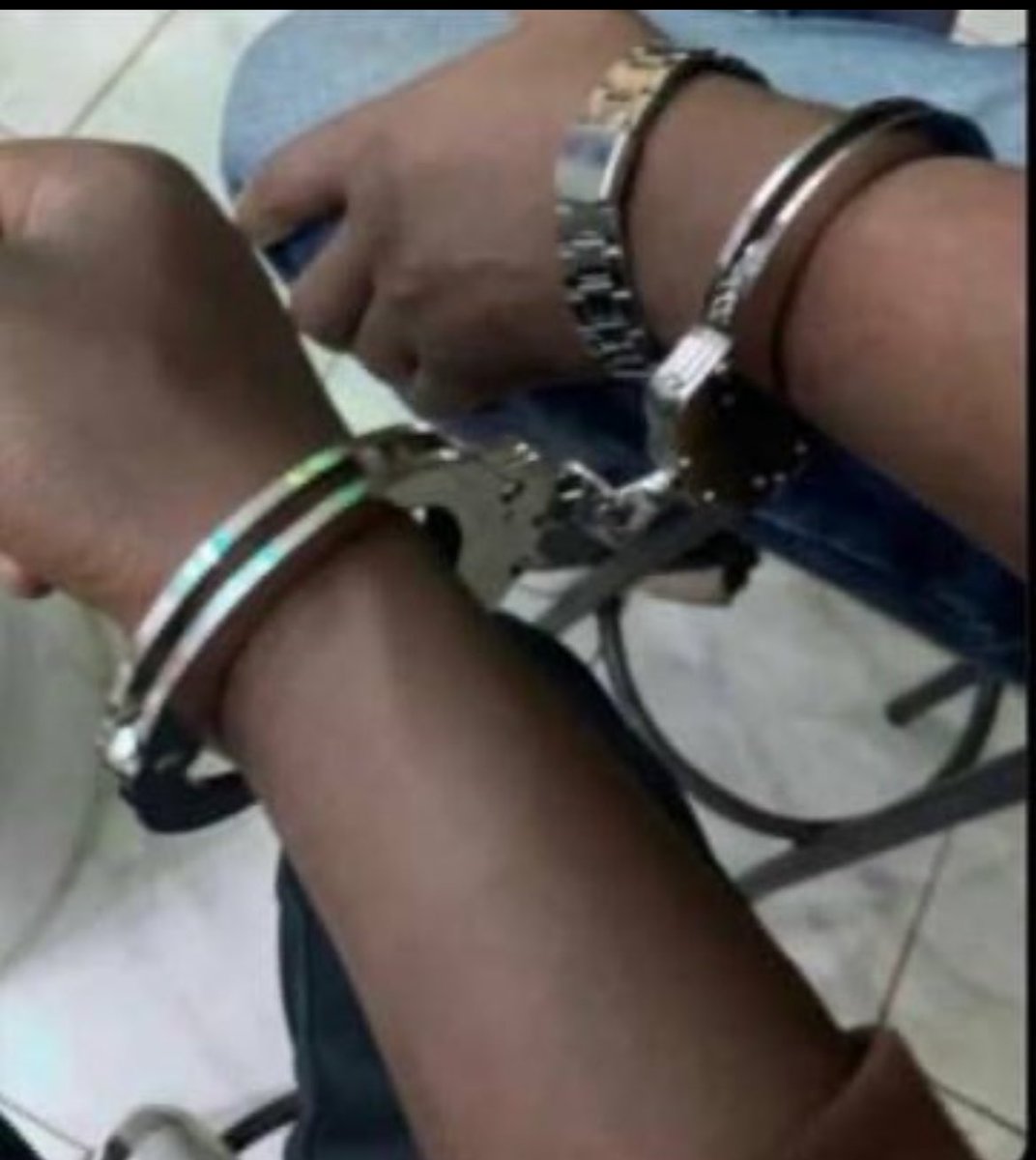 NextGenEmmanuel's tweet image. I fit talk say I go take @wardenprotocol  personal… but now e don pass personal 😭🔒

Handcuffed to the chain  literally.
$WARD dey my bloodstream, SPEX dey my system.
No retreat, no uninstall button.
This one no be just campaign, na full conviction.💯

Warden isn’t just…