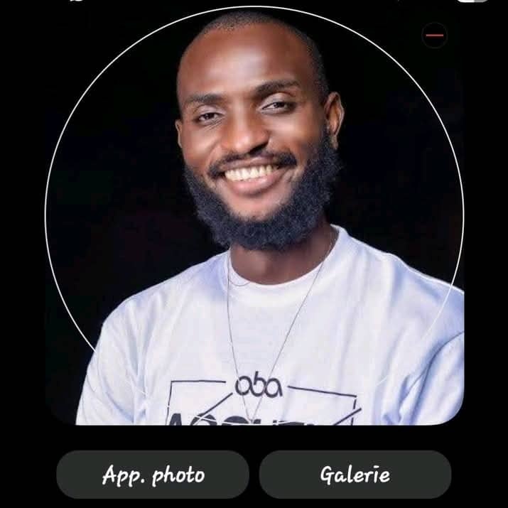 CDemocrature's tweet photo. #NouvellePhotoDeProfil https://t.co/KNYRYLUq8S