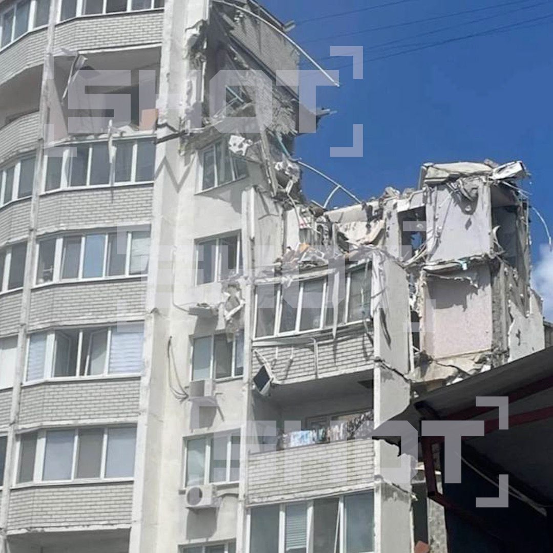 Программа развития путинской газификации и ее вехи.
Саратов сегодня. По меньшей мере трое человек погибли, в том числе ребёнок.