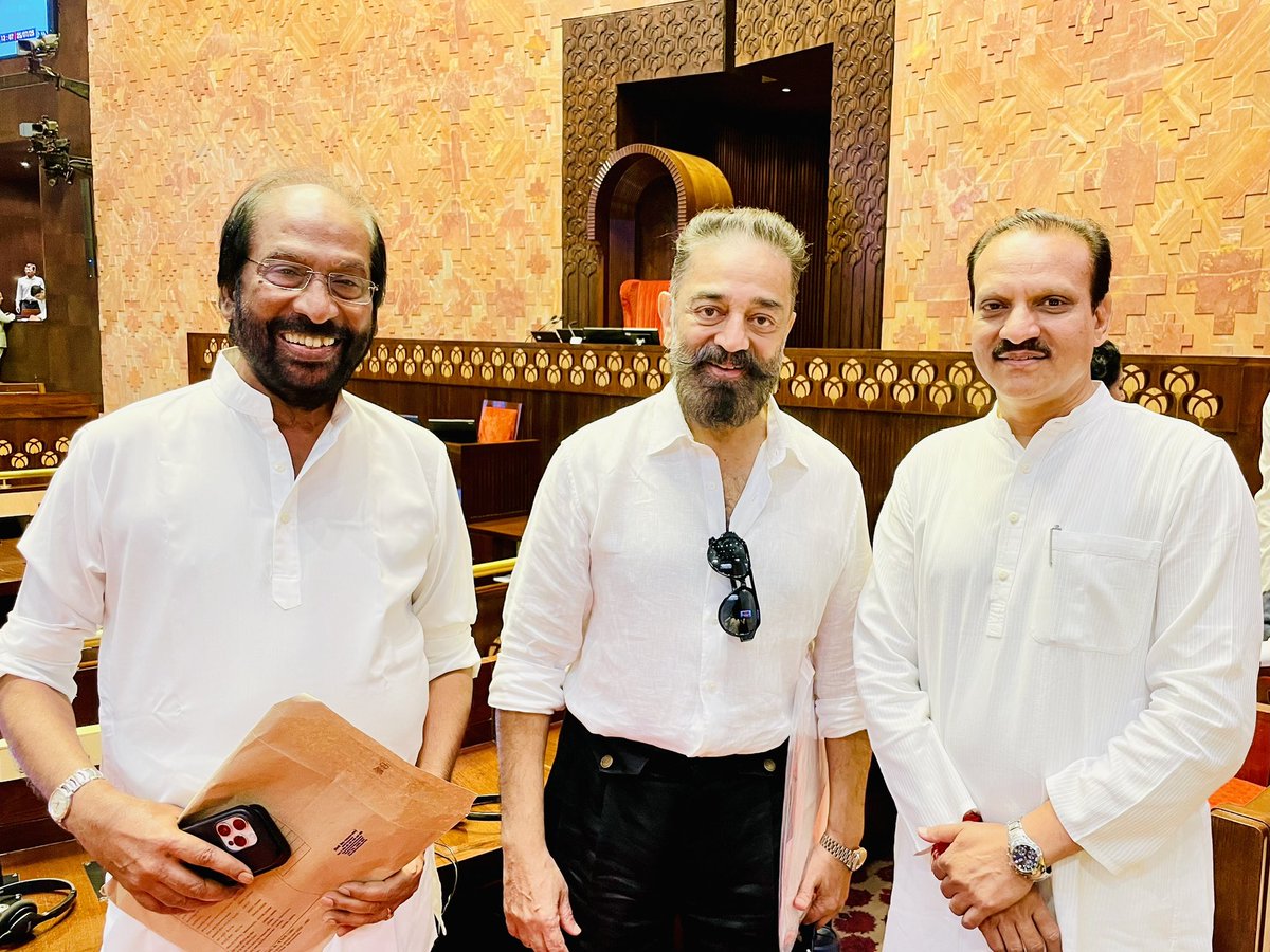 NeerajDangiINC's tweet image. Congratulated newly elected Member of Parliament Rajya Sabha Shri @ikamalhaasan ji today in the Parliament House on taking oath. Rajya Sabha MP from DMK Tamil Nadu Shri @tiruchisiva ji was also present.