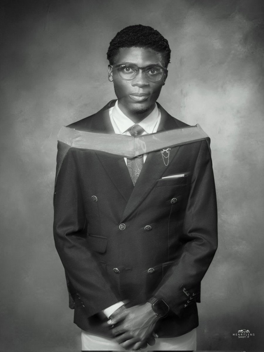 E4Exalted's tweet image. And so it goes..
B.Sc, University of Nigeria, Nsukka.
Class of 2024.
Combined Honours.
Zoology and Environmental Biology/Biochemistry.
Position? First Class Runner-Up 😌✌🏽
I'm really grateful to God, family and friends.