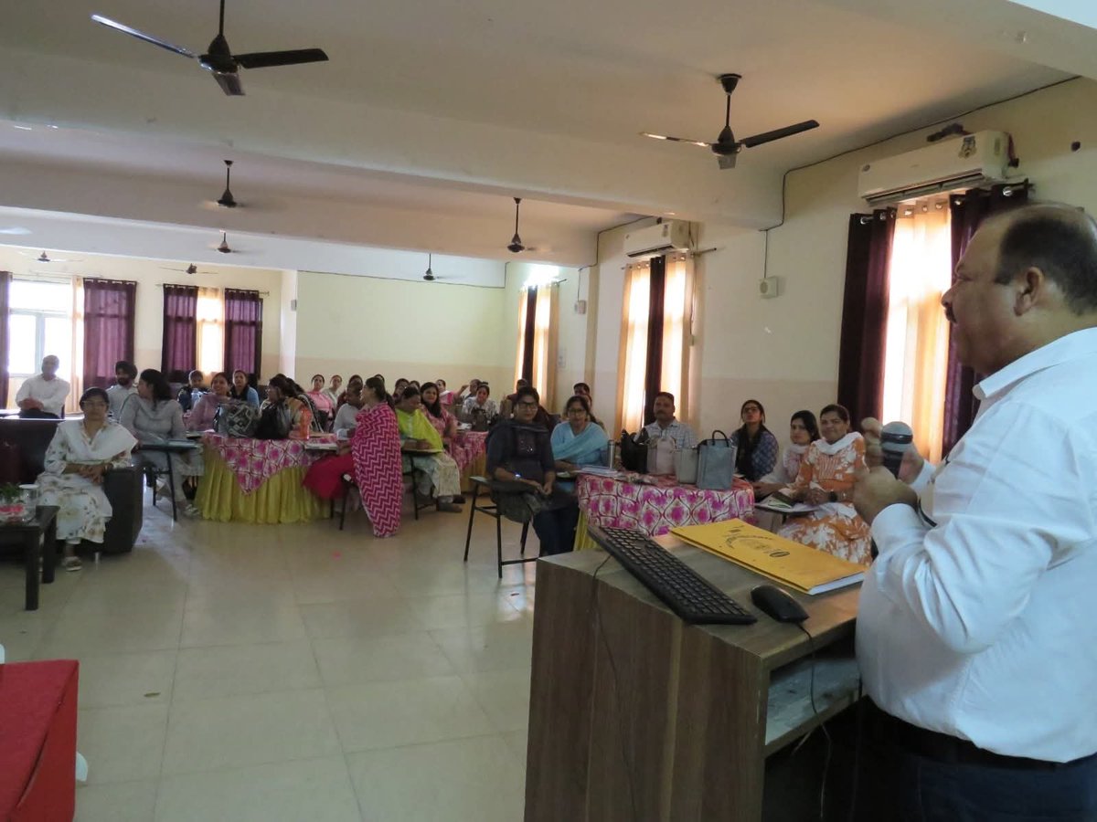 🧠 CBSE Capacity Building Program on Stress Management 🌿
By sir Yogesh Gambhir