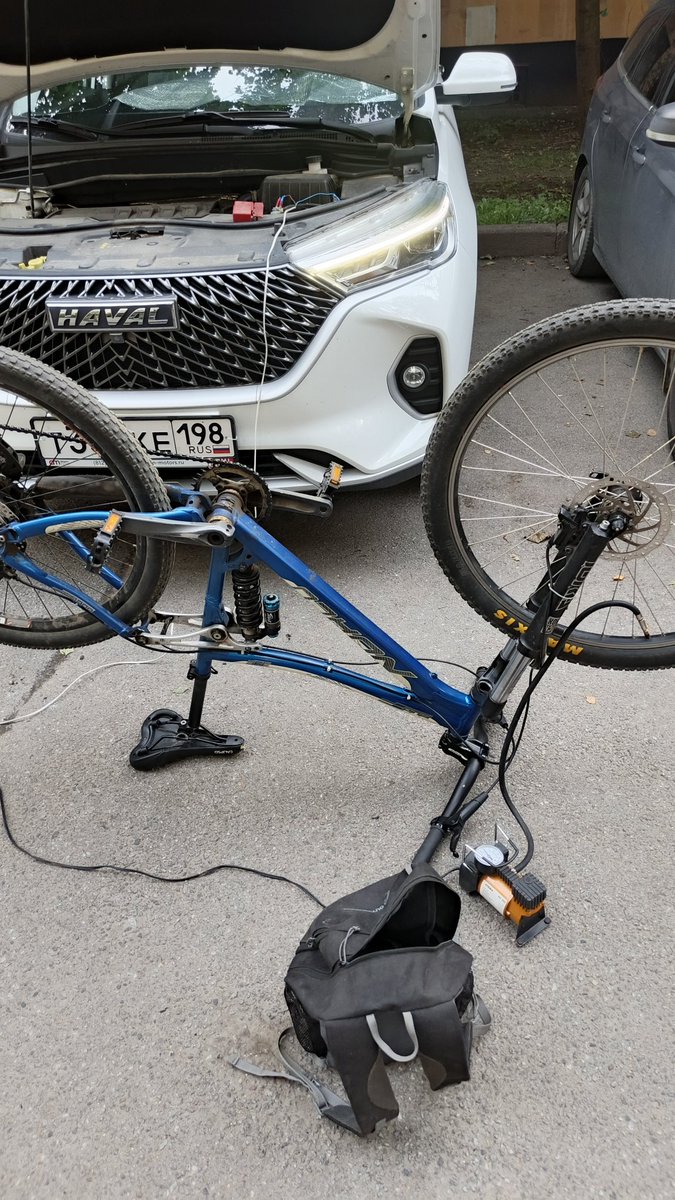 Это мой самый дорогой велосипедный насос.