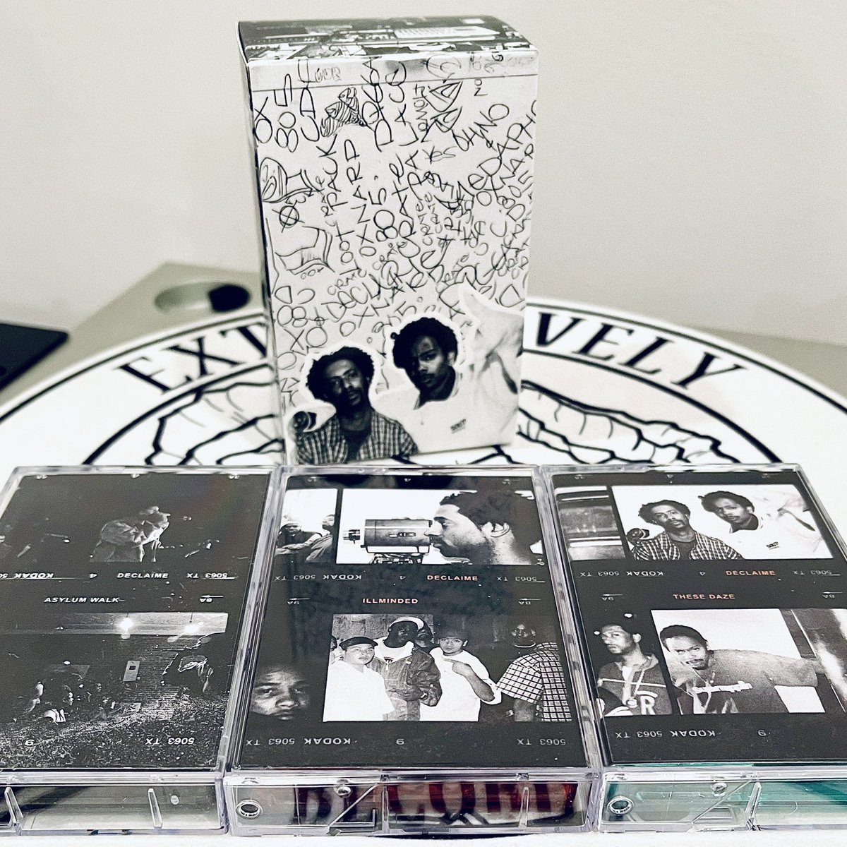 Extra Lovely Records tweet media