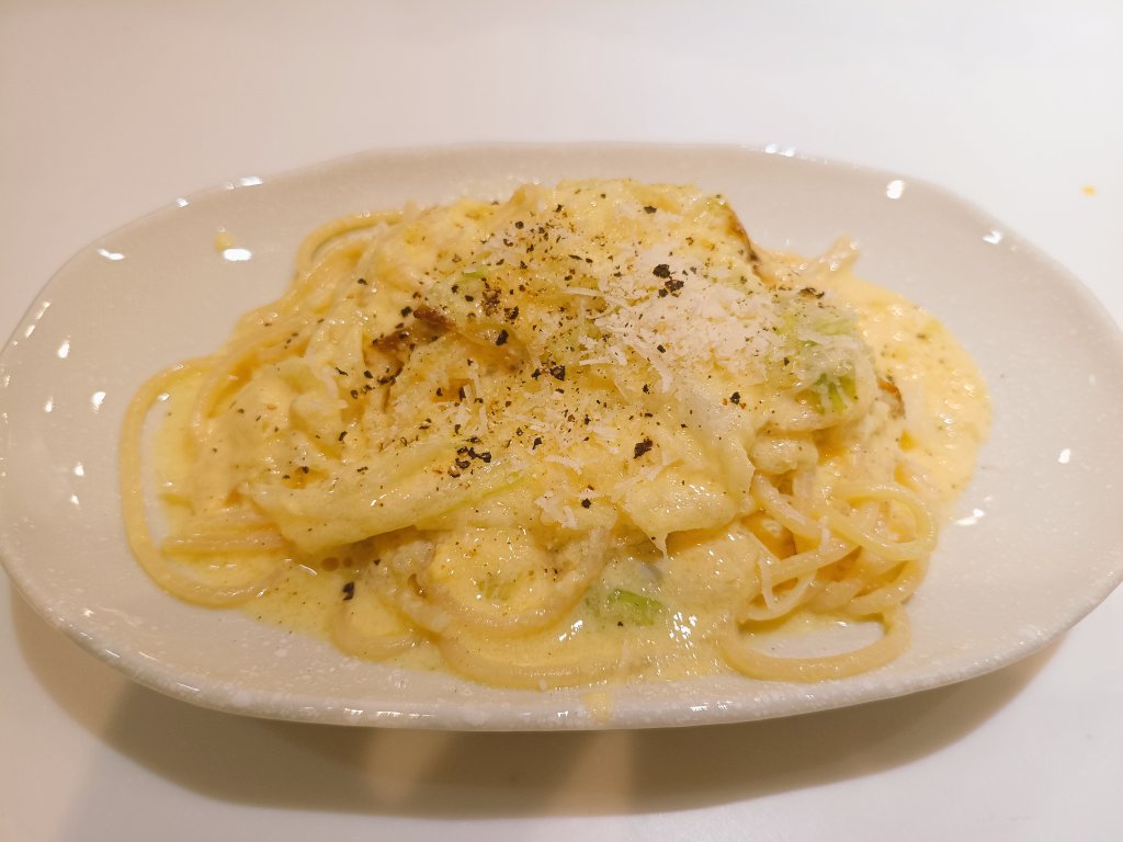 DollysBabylon's tweet image. ドリーのパスタチャレンジ
レシピNo.36
キャベツのぺぺたまパスタ
卵のパスタって火の入れようが
難しいよね💦
どうやったら濃厚になるんやろか🤔
カルボナーラに近くて美味し🥰
👈出来上がり レシピ本👉