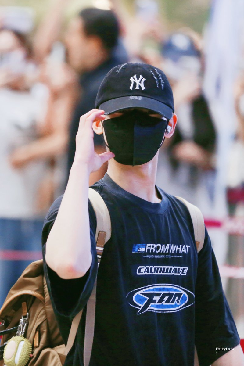 FairyLandSN's tweet photo. 250725 GMP

#엔하이픈 #ENHYPEN
#선우 #김선우 #SUNOO #ソヌ https://t.co/Fb8tOpdM9k