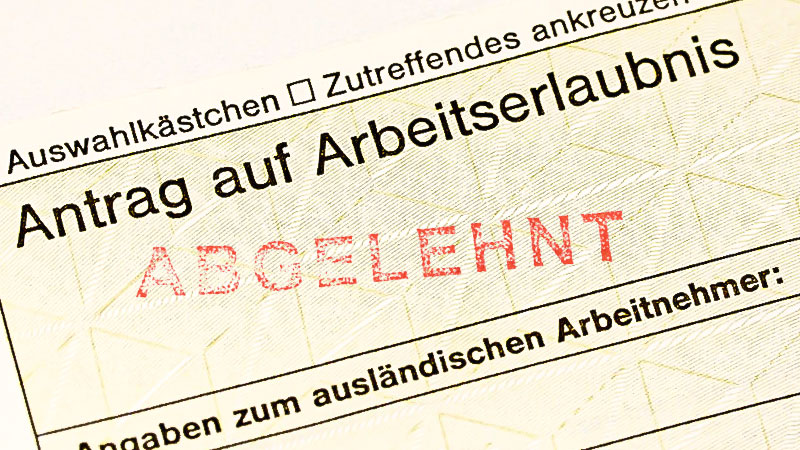MiGAZIN's tweet image. Was hindert #Migranten am Berufseinstieg? Und was benötigen Unternehmen, um Fachkräfte aus dem Ausland zu gewinnen? Firmen in #SchleswigHolstein berichten. Im Fokus der Kritik stehen oft die Bürokratie oder überlastete Behörden. migazin.de/2025/07/24/was…