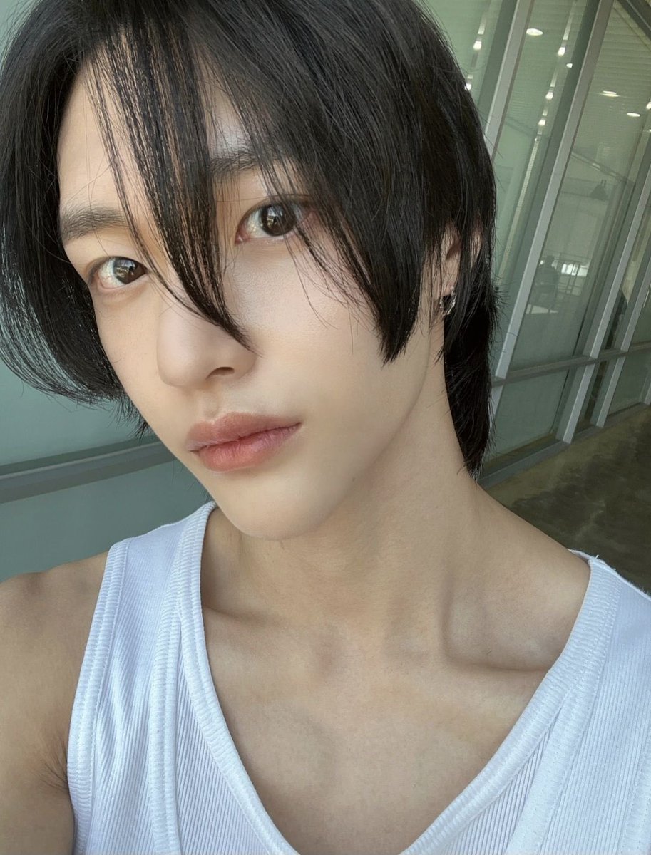1bbinstar's tweet image. 이날 원빈이 진짜 좋아함..