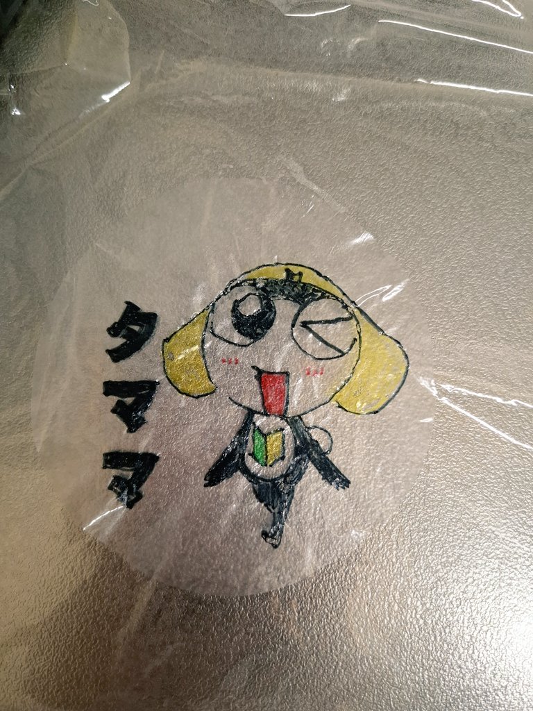 sen6135's tweet image. お弁当に入れるオブラートアート、いつも食紅を薄めて筆で書いてたけど、作れない色があるから、フードペンってのを買ってみた❗️
筆より時間かからないから楽だけど、破ける率が高いなー💧
綺麗に塗れるのは手間だけど筆かー😓