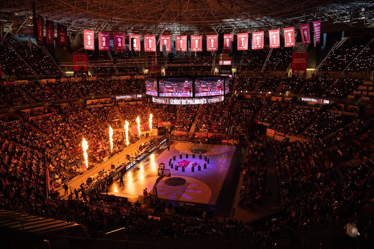 NachoJuan_'s tweet image. Gracias,

A Vitoria por la acogida.
Al @Baskonia por la oportunidad.
A su afición por estar ahí siempre.
Al staff por cuidarme.
A Pablo por la confianza.

Siento que las cosas no saliesen. Digo adiós orgulloso de haber pertenecido a un club muy especial.

Mila esker.