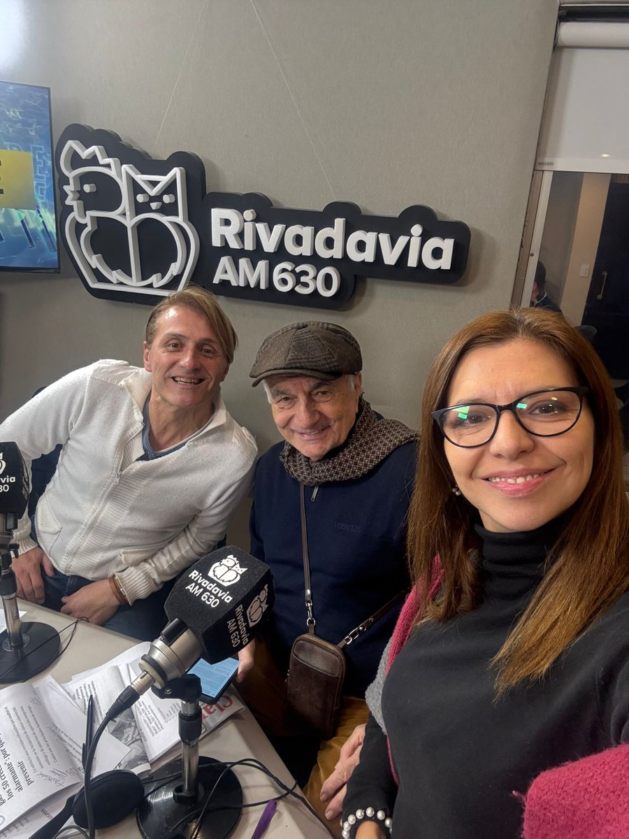 ZinClaudio's tweet image. En Rivadavia disfrutando de nuestro programa.