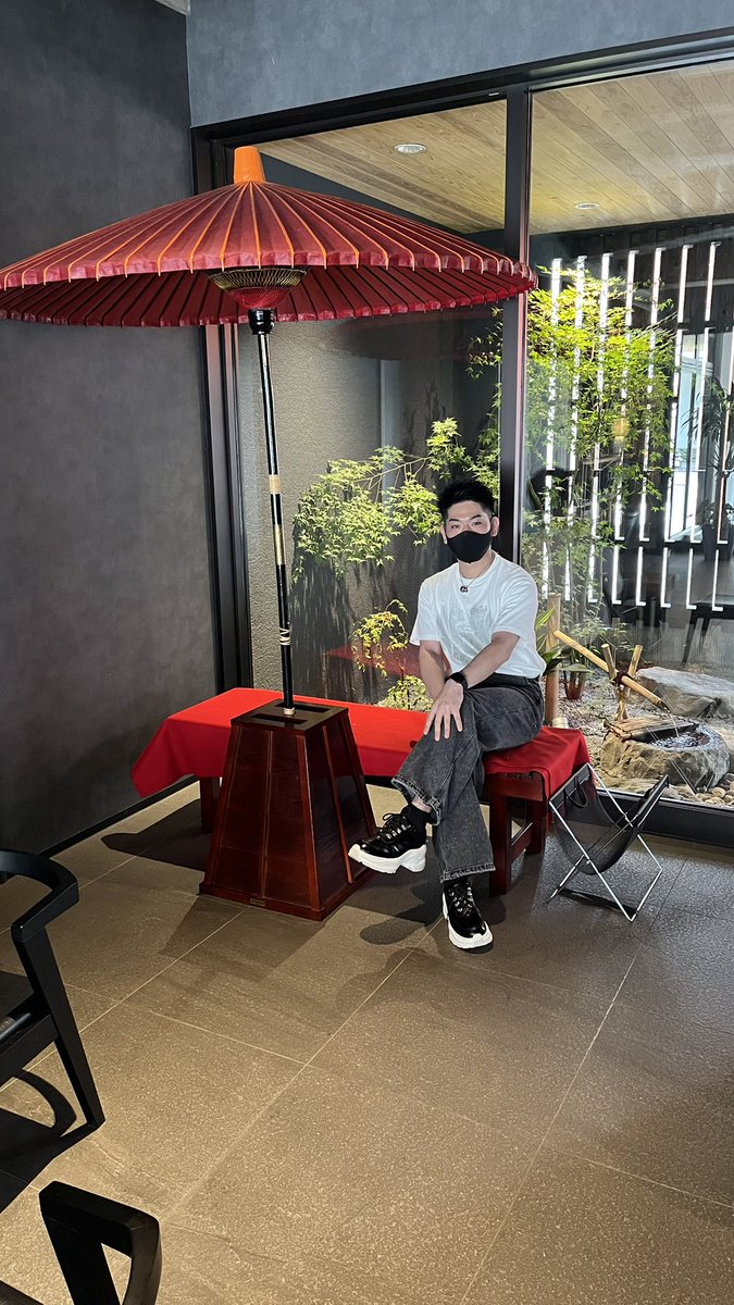 hydora101121's tweet photo. 大分旅行したよのやつ https://t.co/cCQFdgPdGM