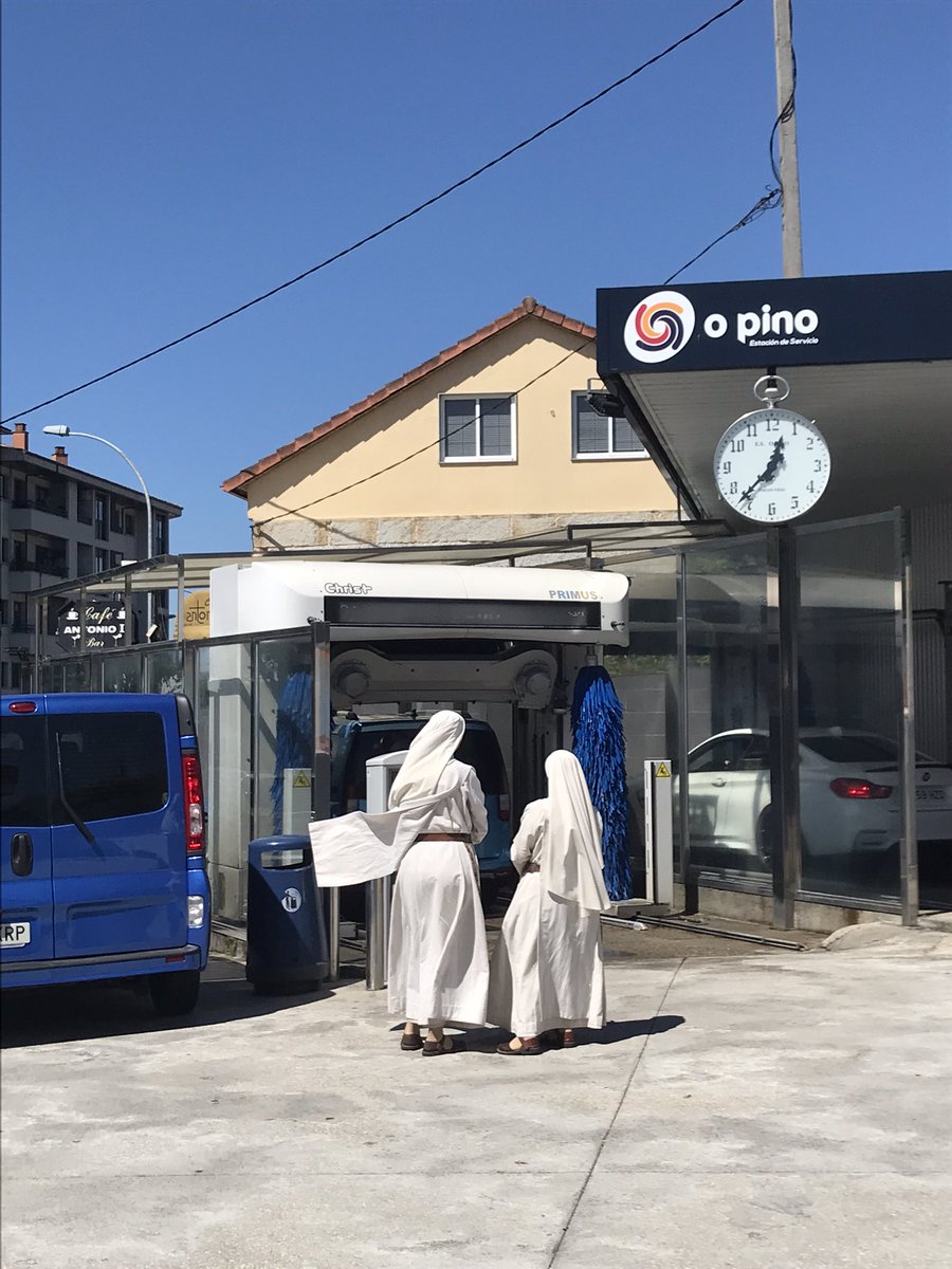 Burka branco, burka negro, eu o burka é o que non quero… 😷
