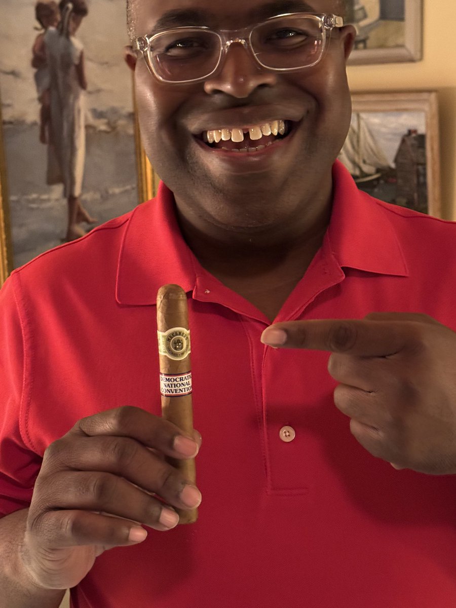 Want to see more #Democrats get smoked? Then tune in to <a href="/RealDailyMojo/">The Daily Mojo</a> this morning at 8:35am ET! Link: rumble.com/v6wnt56-ep-072…

#FreedomFriday #WhatILearnedToday #TrumpWinsAgain #MAGA 🇺🇸🇺🇸🇺🇸