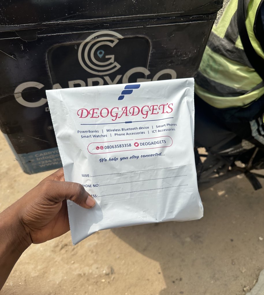 The Remax Cozy Earbud is still fast selling.

Off to 📍Ojodu, Berger.

Retails for N22,000 only.

#pagesbydamicommerce
