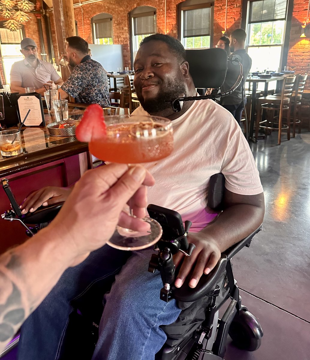 LeGrandWhiskey's tweet image. Good times and great cocktails at Norte 175 in Wharton, NJ #BuildingLeGrand
