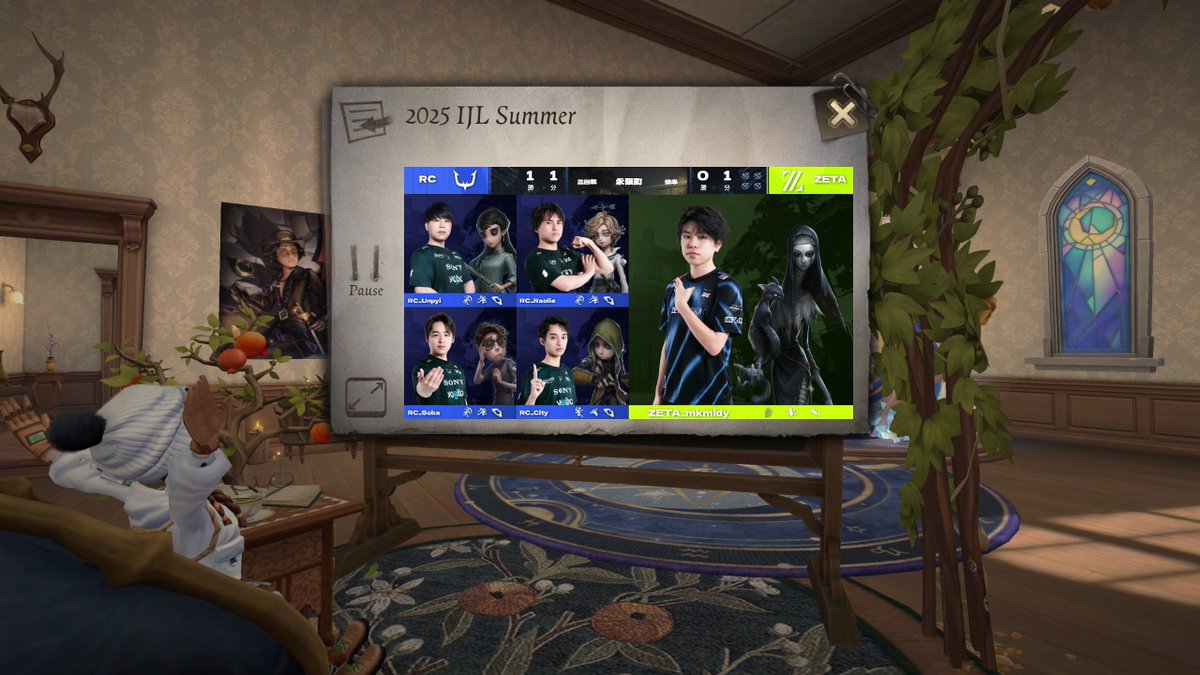 straycockroach's tweet image. My own home theatre.