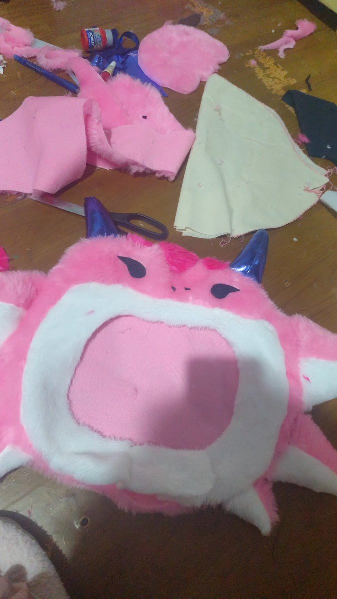littlekaiS2's tweet image. VEI KKKKKK eu tava mt animado pra fazer esse cosplay pqp
