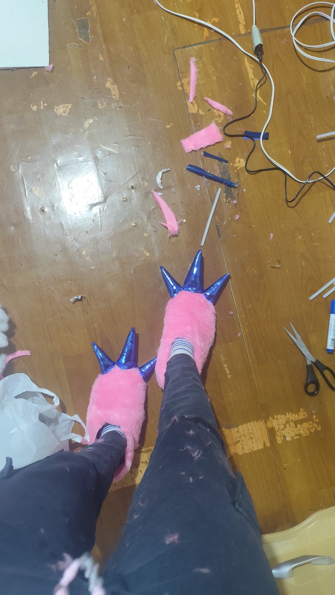 littlekaiS2's tweet image. VEI KKKKKK eu tava mt animado pra fazer esse cosplay pqp