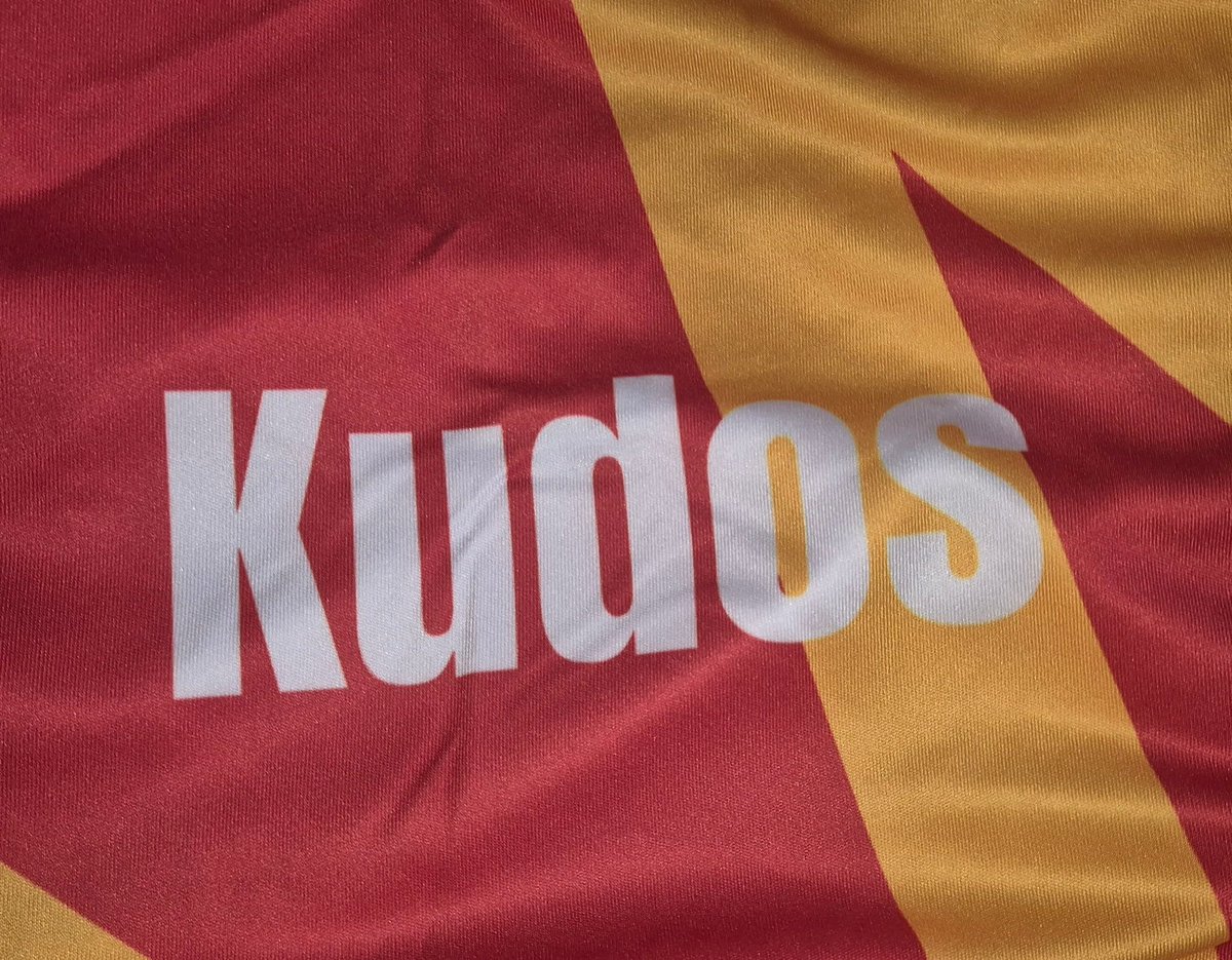 KudosOnYT's tweet image. May have not made it out of groups, but at least im looking fresh in the Creator Rumble jersey!
Massive thank you to @Rainbow6_UK for this opportunity, it was an absolute blast and I was honoured to be apart of it!
And thank you to my team for all their hard work!…