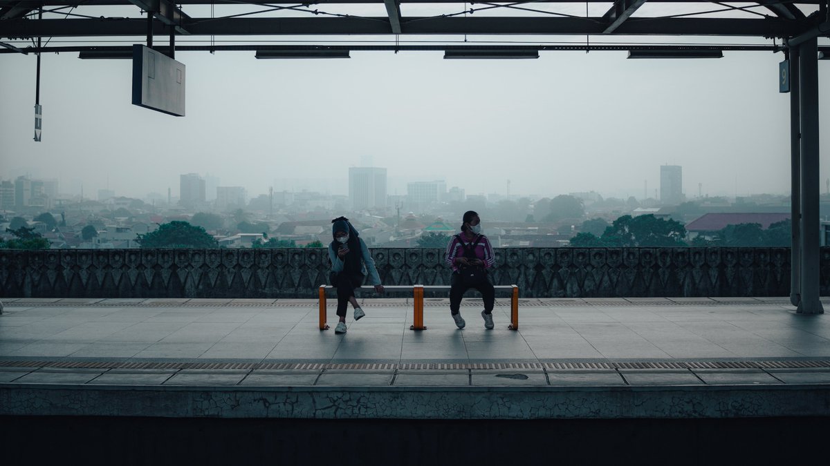 AstrHori's tweet image. AstrHori AF27mm F2.8 — Your Everyday Companion for Life’s Little Moments📷

Credit: @haidarucup
#astrhori #AF27mmF28 #autolens #EverydayCarry #cameralens #Emount #wideanglelens #cinematographytools #StreetPhotography #sonycamera