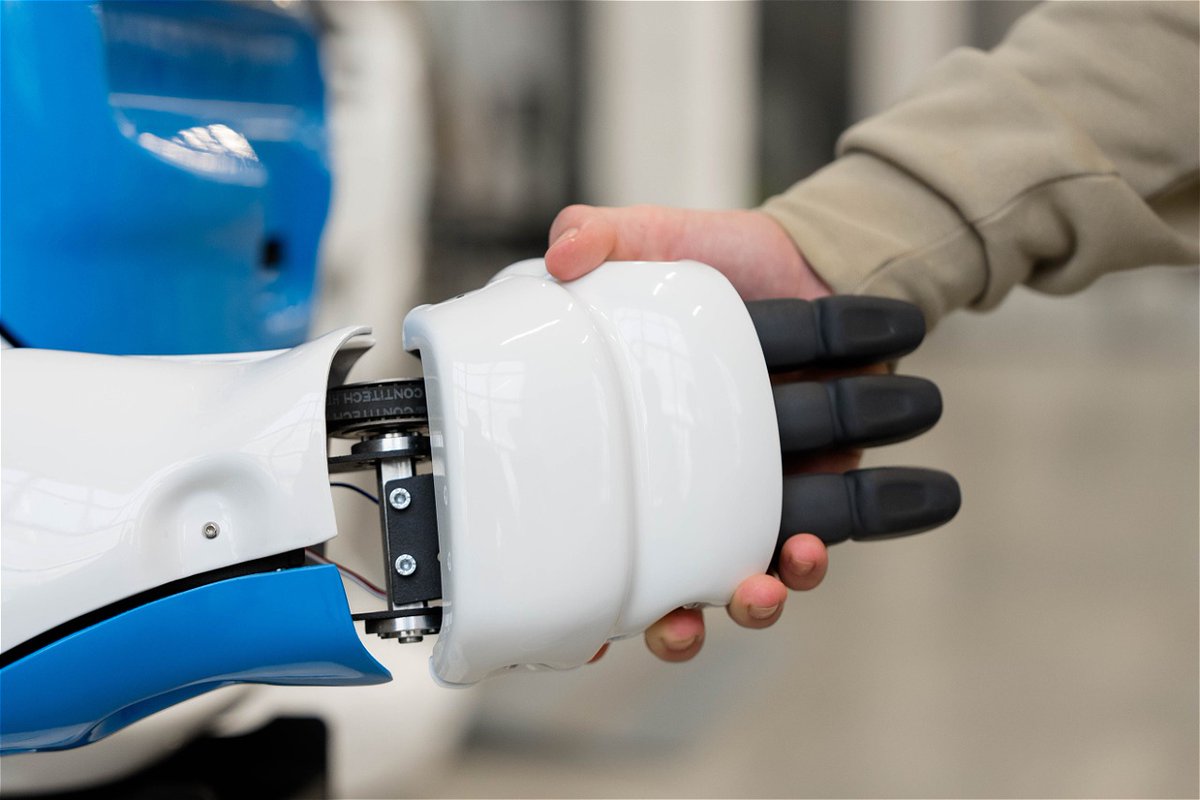 🔗Medical facilities worldwide are adopting robotic assistants to enhance patient care. Our robots deliver accurate health screenings, reduce administrative burdens, and elevate both efficiency and care quality.

Explore medical robotics solutions → promo-bot.ai