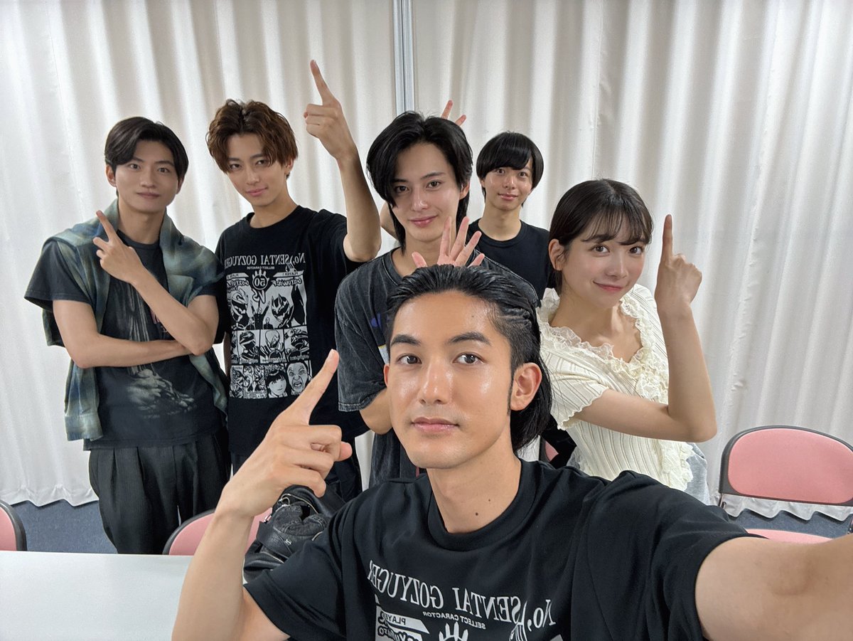 kanda_masakazu's tweet image. 映画
#仮面ライダーガヴ
#ナンバーワン戦隊ゴジュウジャー
初日舞台挨拶にお越しいただきまして誠にありがとうございました!!
皆様ぜひ劇場で一緒に楽しみましょう🦖✨