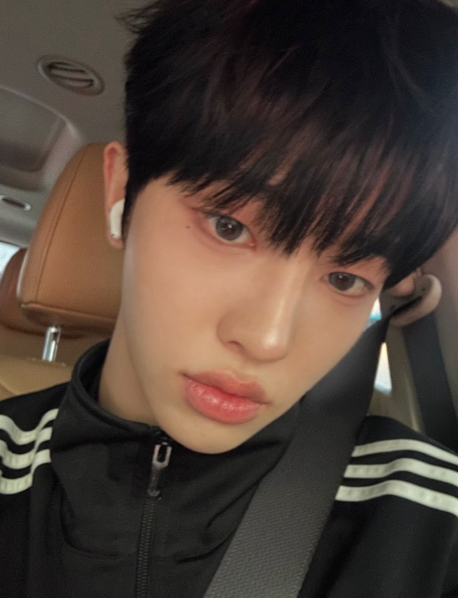 forhyup's tweet image. 250725 위버스 포스트 #이협

너무 보고시퍼~&amp;gt;&amp;lt;