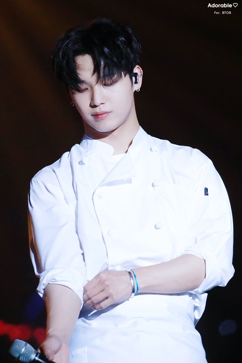 hyunsikdaily's tweet photo. 🫠🫠🫠
#LIMHYUNSIK #임현식 #현식 #BTOB #비투비 @BTOB_IMHYUNSIK https://t.co/HRbNyLMxB2