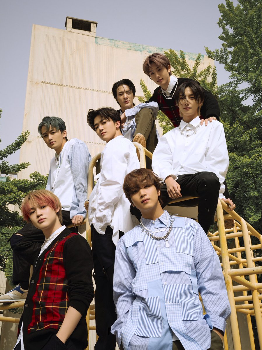 dreamtifytipsPB's tweet image. 📊 #NCTDREAM’s most streamed album on Spotify | 24 July 25
#1 Hello Future — 701M*
#2 Beatbox — 466M*
#3 Hot Sauce — 437M
#4 Glitch Mode — 299M
#5 We Boom — 266M
#6 ISTJ — 253M
#7 CANDY — 211M
#8 We Go Up — 209M
#9 DREAMSCAPE — 203M
#10 DREAM( )SCAPE — 197M
* Album Repackage