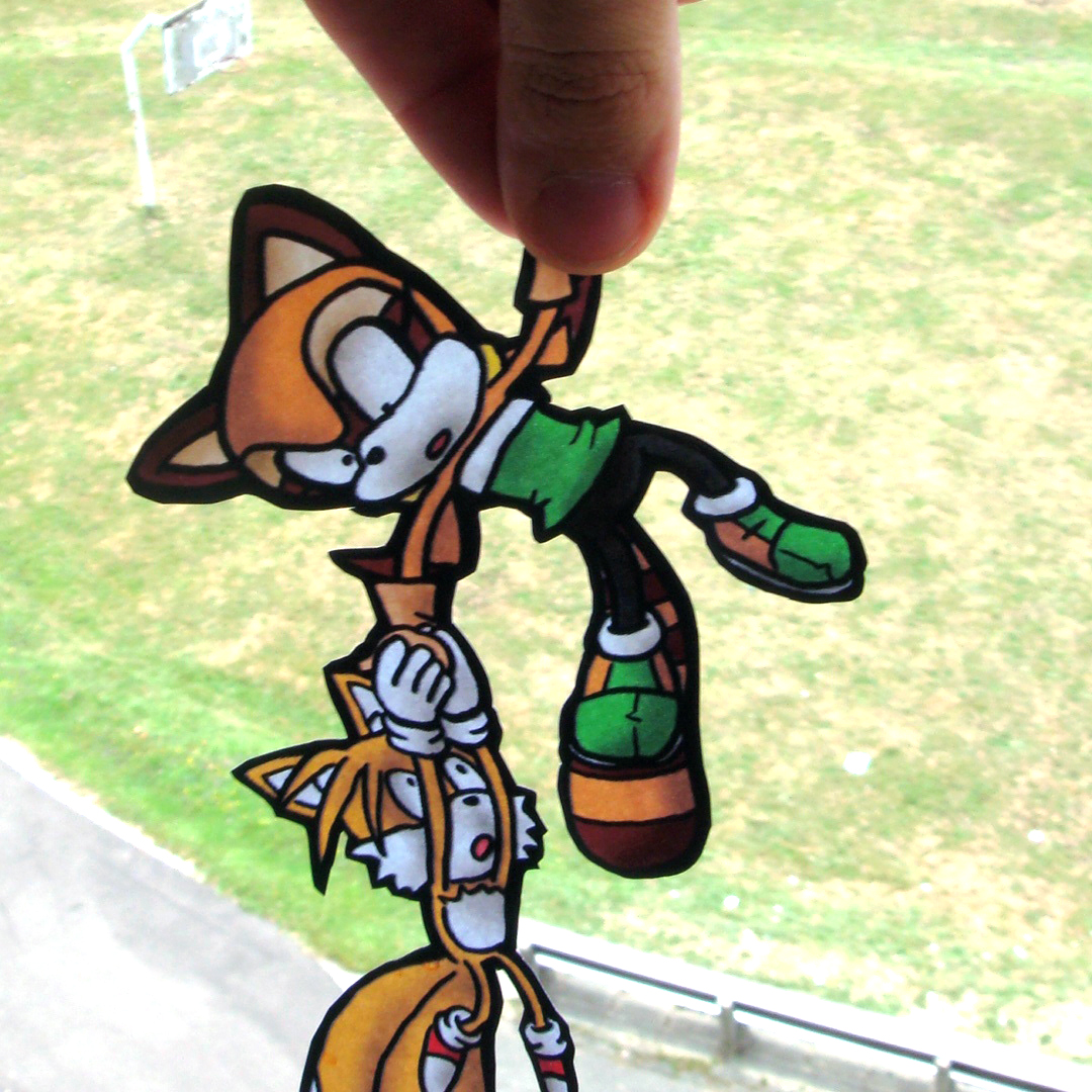 Eyzmaster's tweet photo. Don’t worry Tails, she’s gotcha. For now.
🌊 Cheers for the shares and saves, mate!

#paperhogs #sonicart #papercraft #sonicthehedgehog #marinetheraccoon #sonicrushadventure #diyart #paperart #handmadeart #cutoutart #gamingart #artinreallife #outdoorart #artistoninstagram #sega https://t.co/1sKVkANoeK