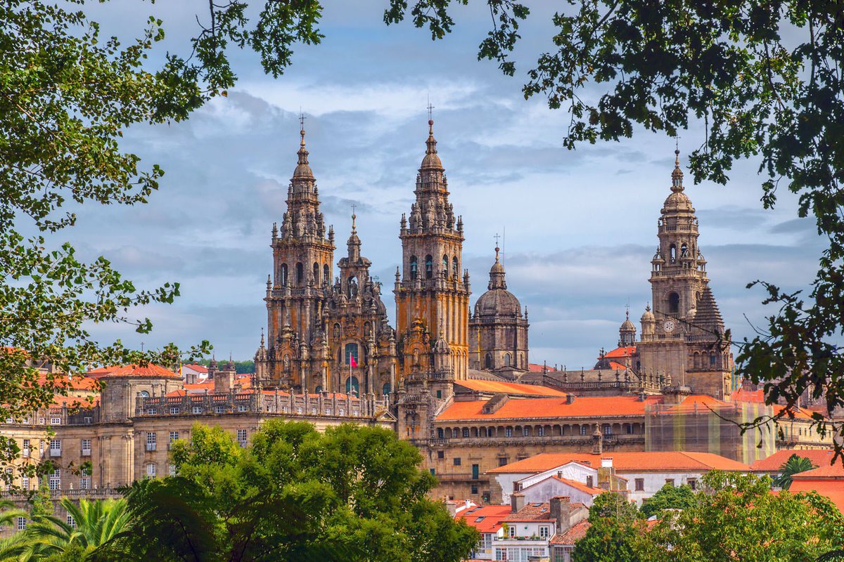 Andres Obeso (@andresobesomd) on Twitter photo Que suerte y que orgullo haber nacido en el mejor lugar del mundo. Feliz día De Galicia!! #galiciacalidade Que suerte y que orgullo haber nacido en el mejor lugar del mundo. Feliz día De Galicia!! #galiciacalidade
